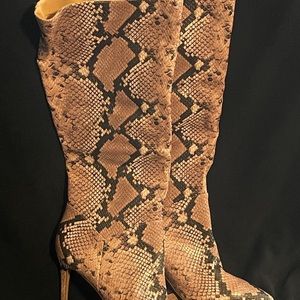 Steve Madden boots